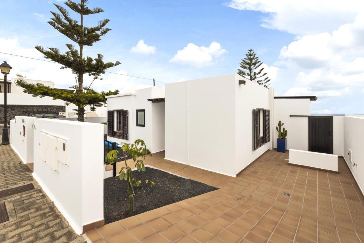 Villa 4 - Vipvipvillas 蒂亚斯 外观 照片