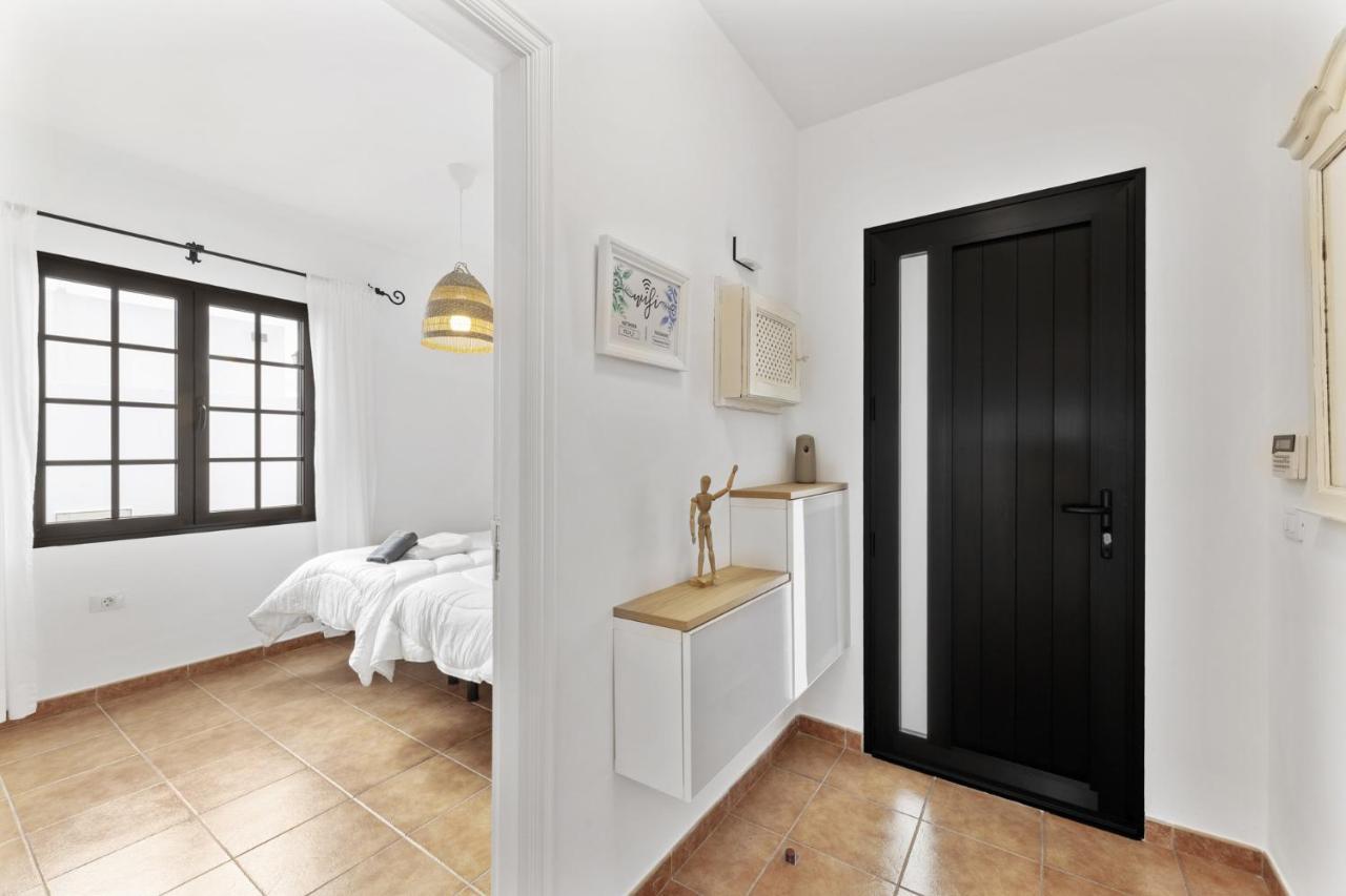 Villa 4 - Vipvipvillas 蒂亚斯 外观 照片