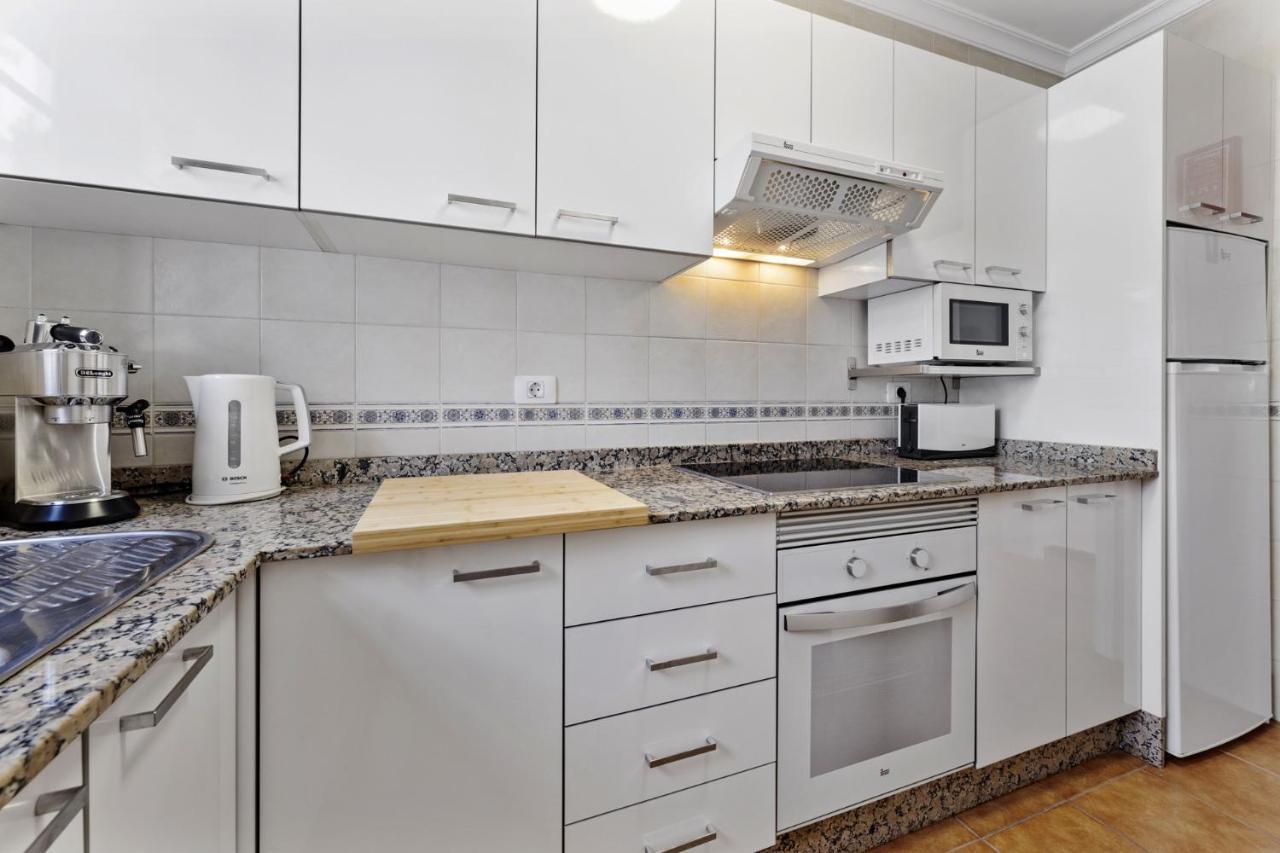 Villa 4 - Vipvipvillas 蒂亚斯 外观 照片