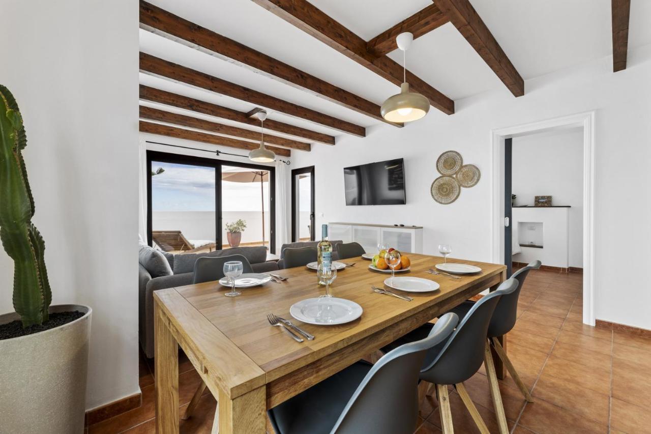 Villa 4 - Vipvipvillas 蒂亚斯 外观 照片